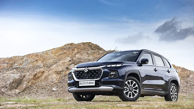 Maruti Suzuki Grand Vitara Left Front Three Quarter